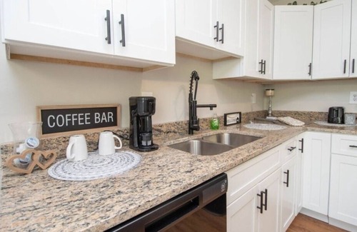 Jonesboro Casa | The Great Escape! A spacious and inviting atmosphere to relax and entertain.!!