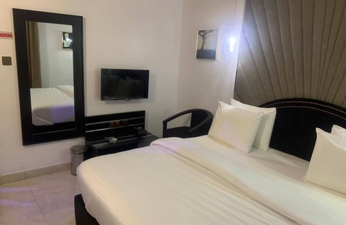 Ibadan Hotel | The Great Palazzo Resort Hotel