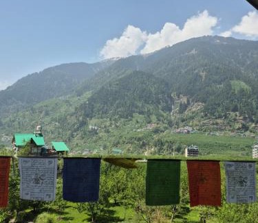 Khattalwada Cabina | The Green Mountain Lodge