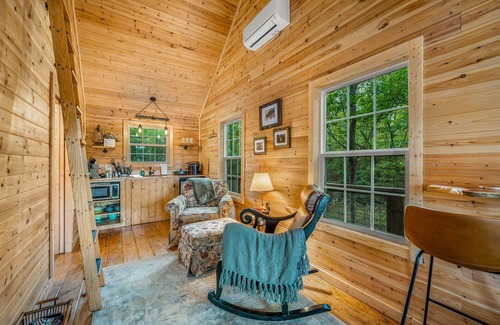 Mentone Cabina | The Green Treehouse at Little River Treehouses