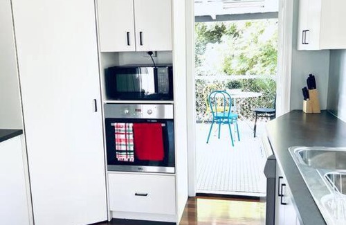 Kallangur Casa | The Grey Lady