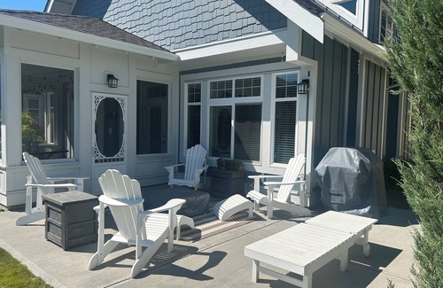 Okanagan-Similkameen Cabaña | The Grey Turtle Cottage
