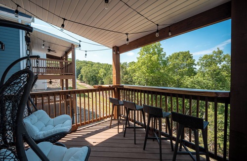 Indian Point Casa | The Grey Wolf Lodge Branson