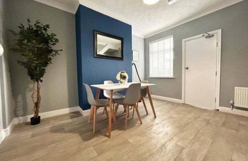 Grimsby Casa | The Grimsby Quarters