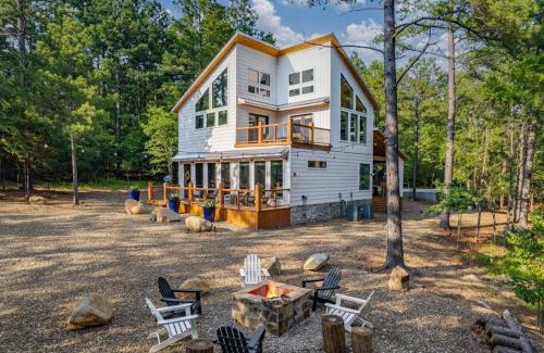 Pickens Casa | The Grinning Bear