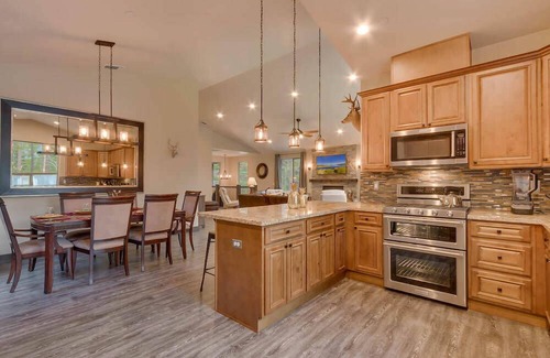 Tahoe Island Casa | La cabaña Grizzly | De Nueva construcción