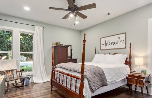 Springdale Cabaña | The Grove Cottage - Downtown Springdale