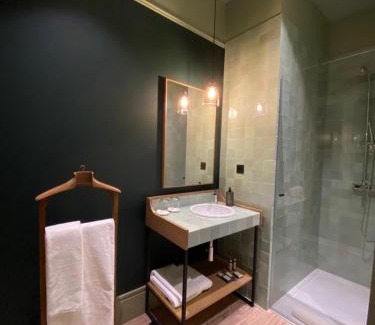 Guimaraes Casa | The Grove Houses