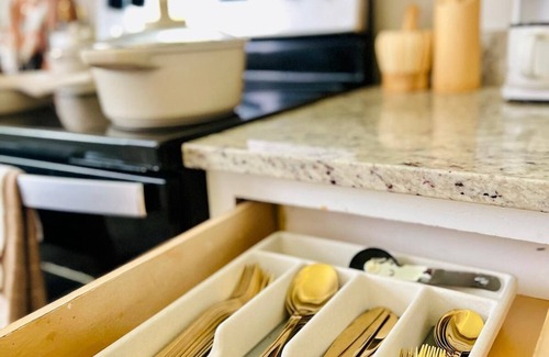Locust Grove Casa | The Grove of Calm