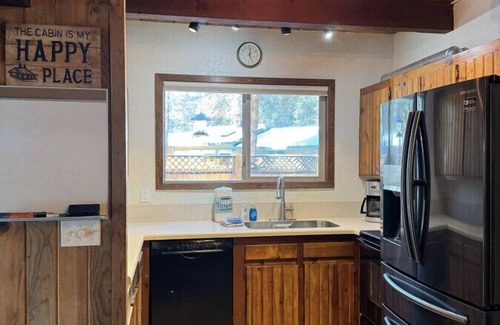 Sisters Casa | The Guests Nest Cabin w/Hot tub