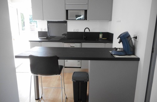 Lumigny-Nesles-Ormeaux Casa | LA TORRE GUET 1 apartamento independiente.