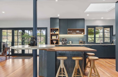 Bellbrae Casa | The Gully Summary: A