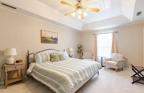 North Charleston Casa | The Halcyon Days North Charleston