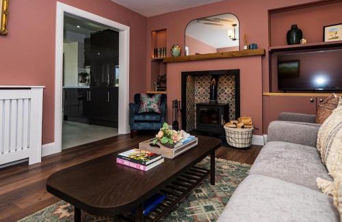 Ballymena Casa | The Halt @ The Halfway House Country Pub