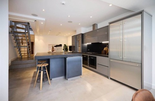 St. Johns Wood Casa | The Hamilton Gardens Hideaway