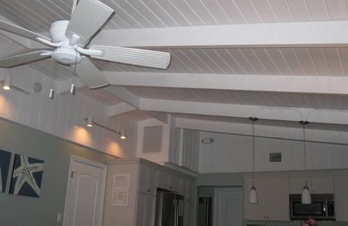 Key Colony Beach Cabaña | The Hammerhead Cottage, recientemente remodelado, hermoso!