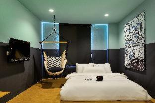 Nguyen Thai Binh Hotel | The Hammock Hotel Fine Arts Museum