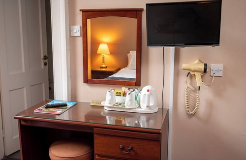 Murrayfield Hotel | The Hampton Hotel by Greene King Inns
