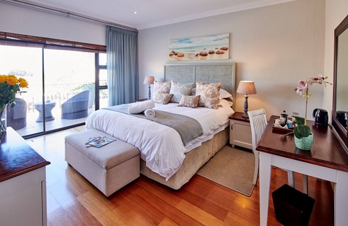 Umhlanga Cama Y Desayuno | The Hamptons Guest House