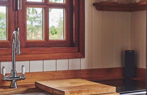 Shrawley Apartamento | The Hangout Hut - Luxury Cottages