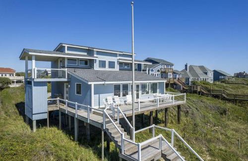 Pine Knoll Shores Casa | The Hanner home