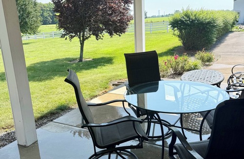 Hanover Casa | The Hanover Haven - Slice of Paradise - 10 minutes to Downtown Madison