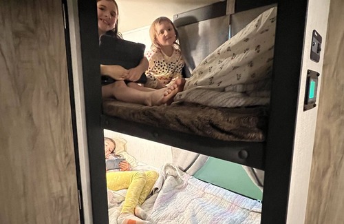 Camden Casa | The Happy Camper
