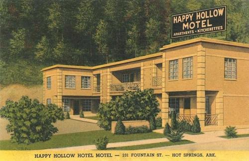 Hot Springs Hotel | The Happy Hollow