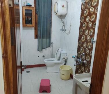 Sanjauli Apartamento | The Happy House !
