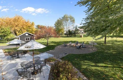 Black Wolf Casa | The Harbor Hideaway