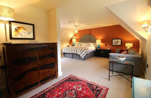 Westonbirt Hotel | The Hare & Hounds Hotel