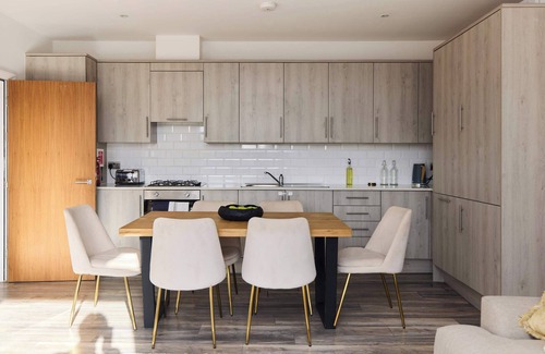 Harlesden Apartamento | The Harlesden Place -Modern 3BDR Flat with Balcony