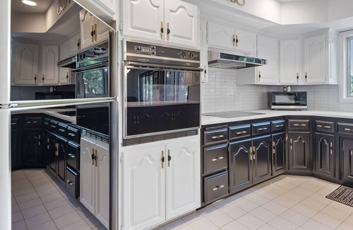 Columbia Heights Casa | The Hart Lake Wonder!