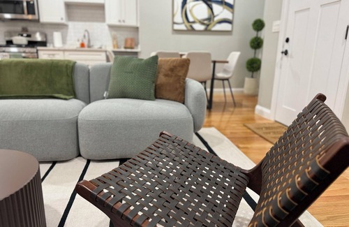 Egleston Square Apartamento | The Haven - 3BR2BA Central & Cozy Retreat/ Near T