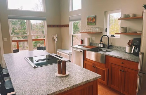 Salsbury Cove Casa | The Haven at Hadley's-Brand New Build-Close to Bar Harbor & Acadia National Park