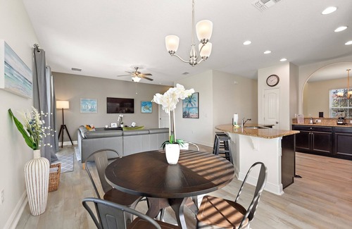 Loughman Villa | The Haven At Solterra Resort By Shine Villas 523 6 Bedroom Villa