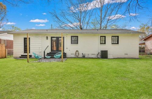 North Charleston Casa | The Haven Haus - 2 Kings 1 Queen, 5 Minutes from Airport, 15 minutes to downtown