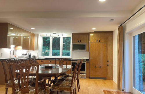 Berwyn Casa | The Haven—Home with Delightful Gardens, Game Room, and Magical Hot Tub