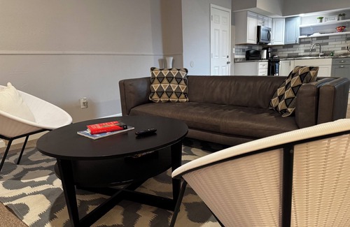 Independence Apartamento | The Haven of Independence Square