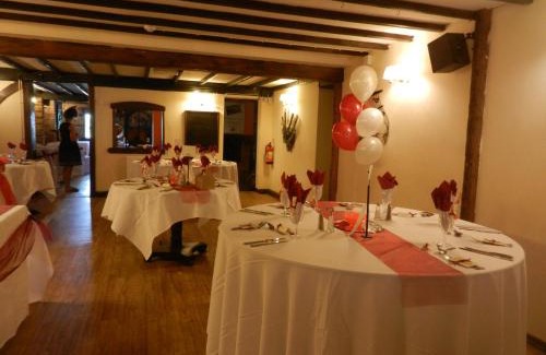 Abbess Roding Cama Y Desayuno | The Hawkenbury