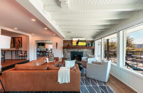 Boone Casa | The Hawthorn House at Hound Ears