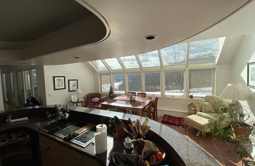 Tunbridge Otro | The Hayloft-a Romantic suite at our Vermont Farm Animal Sanctuary Inn