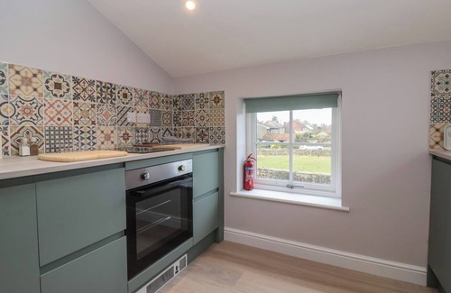 Richmond Cabaña | THE HAYLOFT, pet friendly, with a garden in Brompton-On-Swale