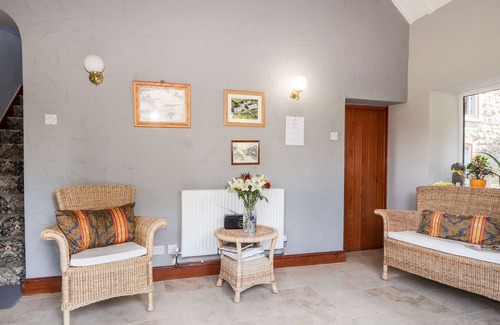 Mold Apartamento | THE HAYLOFT, with open fire in Mold