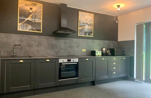 Headingley Apartamento | The Headingley House Leeds - Hot Tub - Sleeps Up to 12