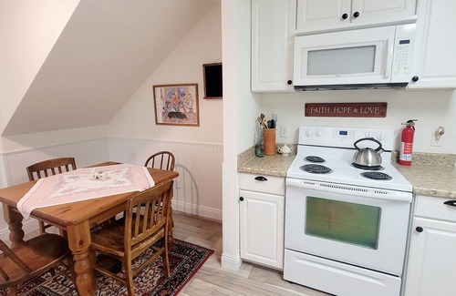 Bijou Park Casa | The Heart House-Pet Friendly