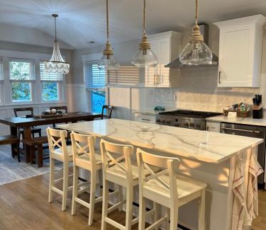 North End Casa | The Heart of Ocean City - Walk to beach, shopping and restaurants