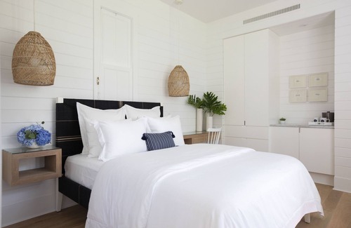 Seaside Hotel | The Heart of Seaside, Florida! Stunning Renovation, Steps to Beach, 2 Bikes