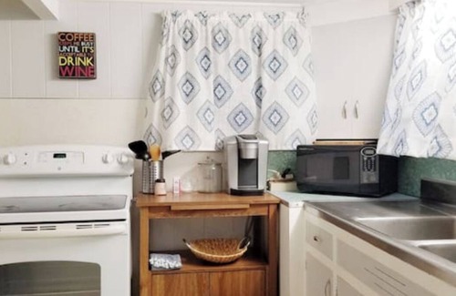 Halawa Casa | The Heights Hideaway