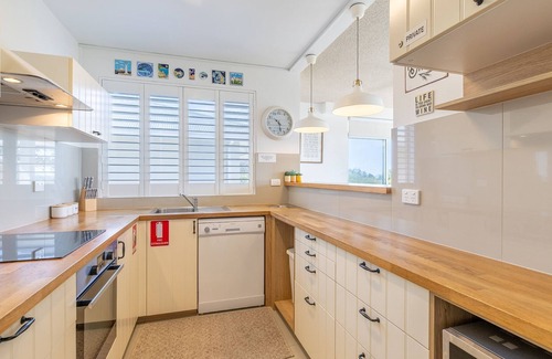 Nelson Bay Apartamento | 12 'The Helm', 22 Voyager Close - ¡unidad en Little Beach con acceso directo a Shoal Bay Beach!